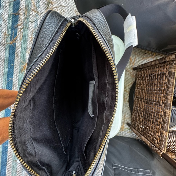 Stylish Coach Gray and Black Unisex Bag - Picture 6 of 7